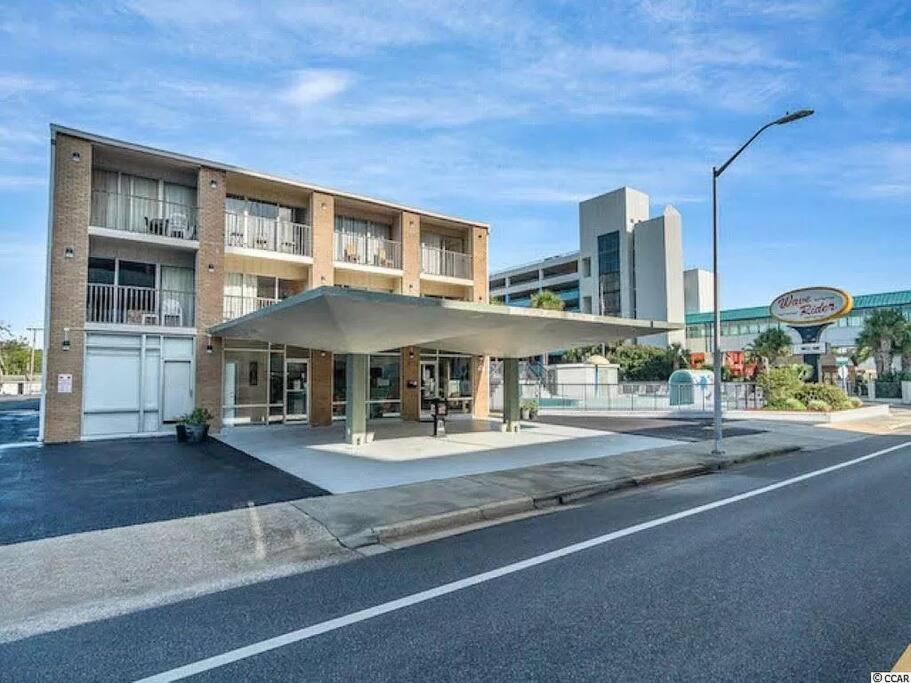 Pool Front & Across From Beach 미를 비치 외부 사진